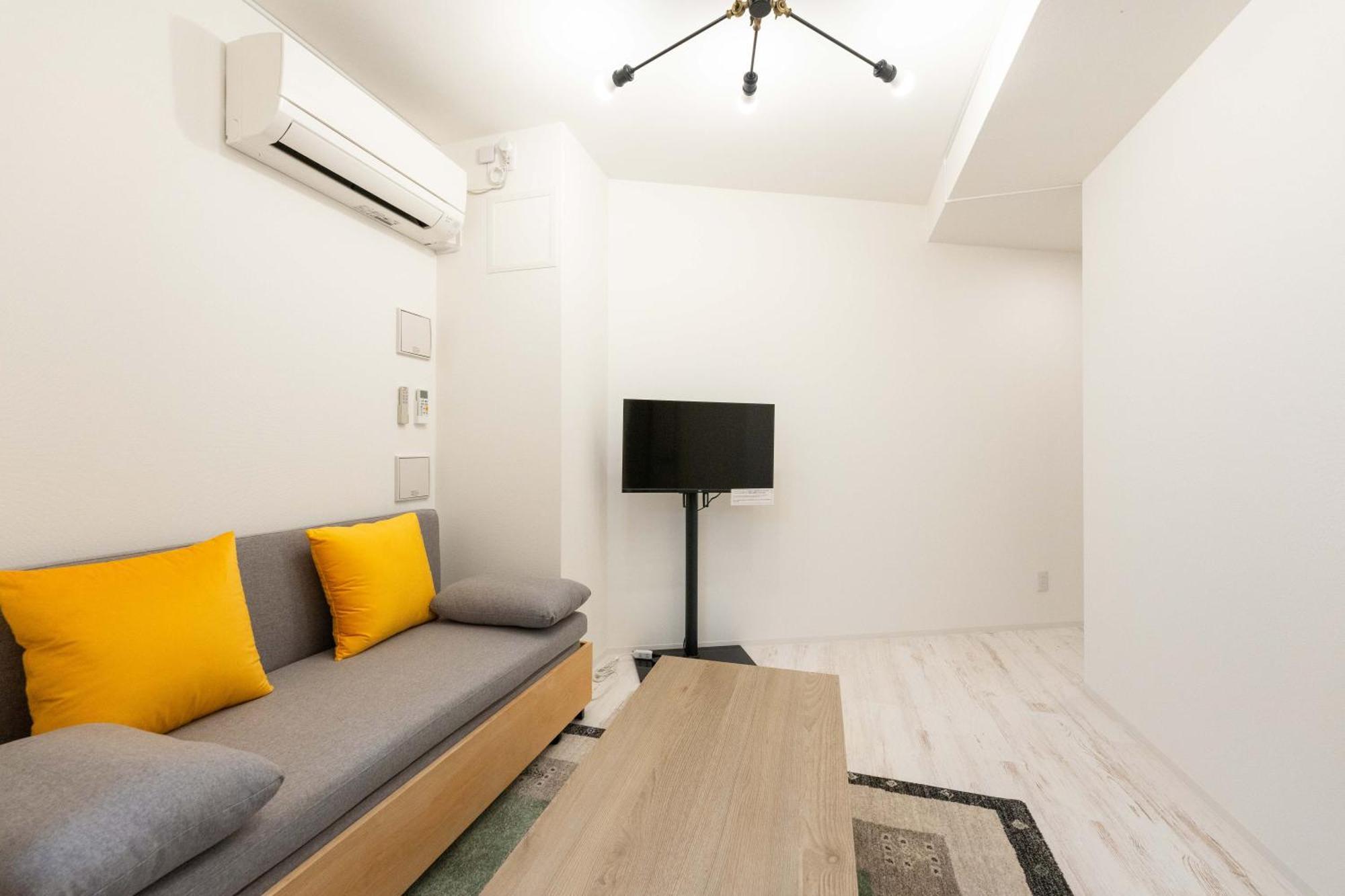 Apartamento Tasuki Smart Higashishinjuku Tokio Exterior foto
